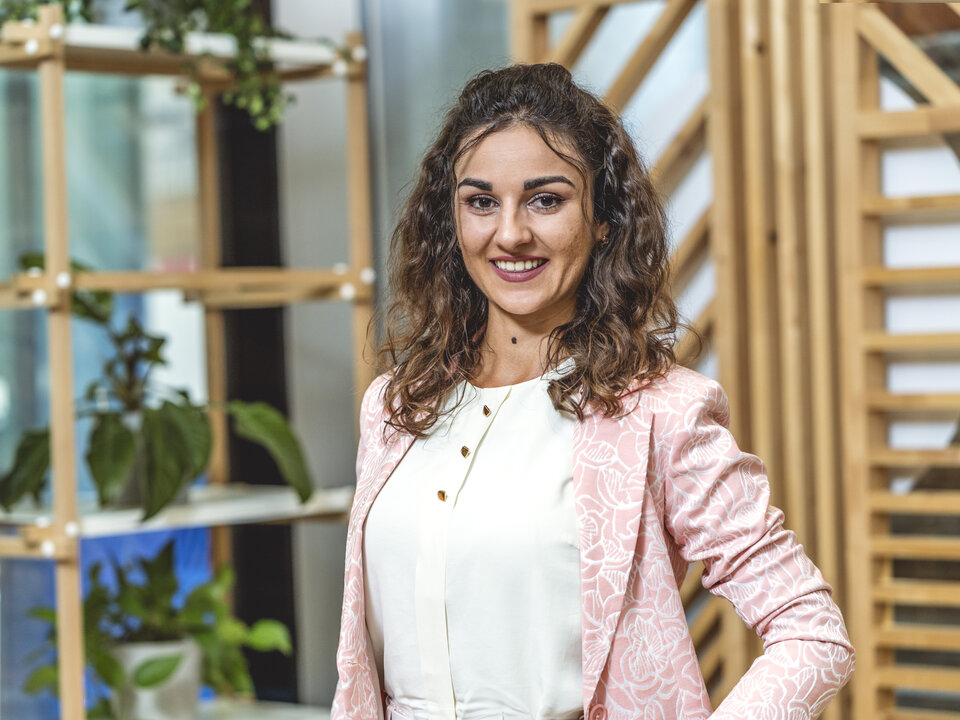 Djurdjina Stojanovic, Hochschultrainee ZKB