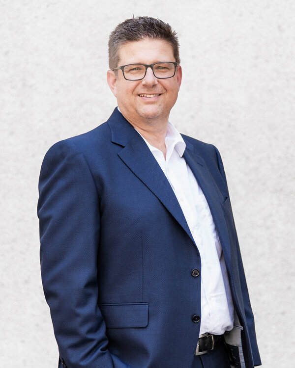 Simon Hochuli, Finanzplaner ZKB