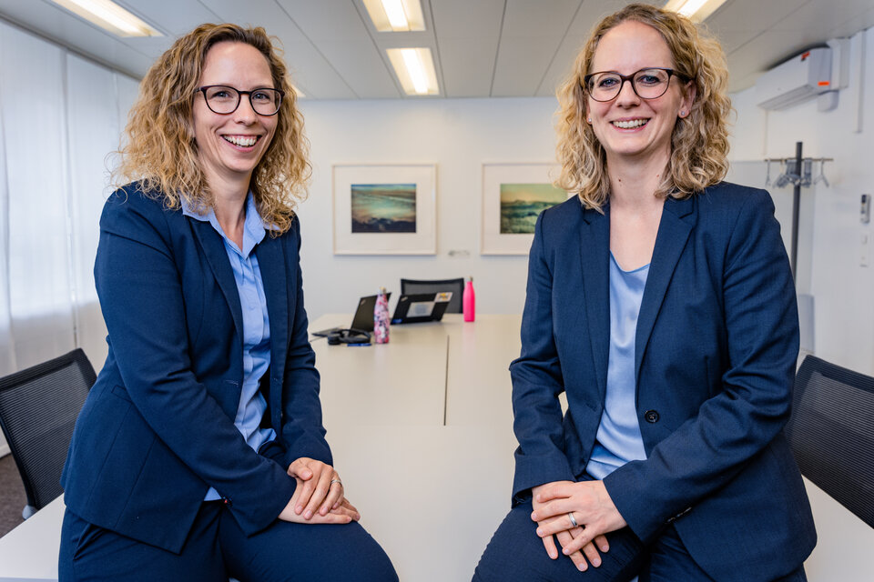 Susi Morger (links) und Denise Rüttimann (rechts)