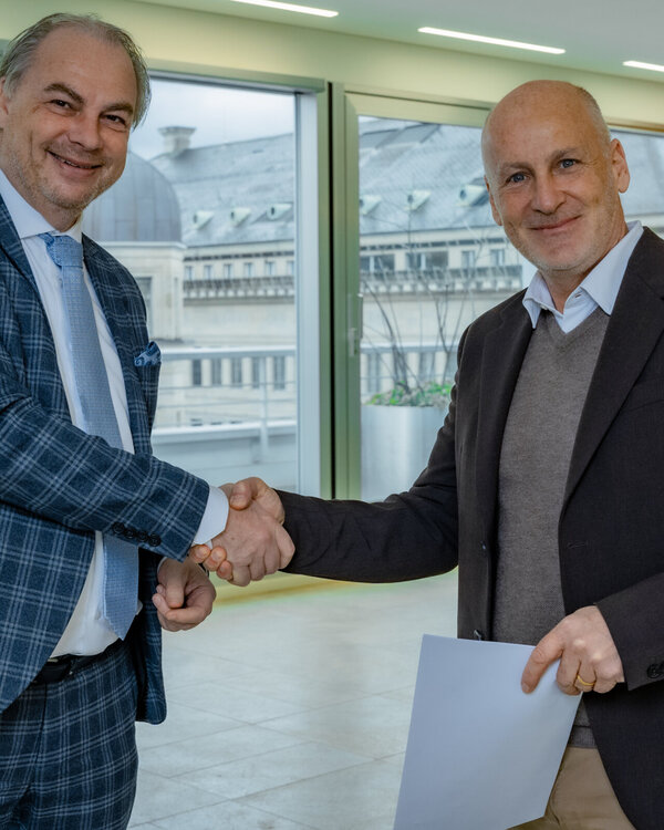 Roger Liebi, Vizepräsident des Bankrats und Urs J. Müller, Gesamtleiter der Phänomena 2024