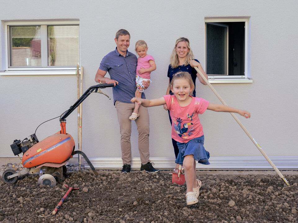 Benötigten nach dem zweiten Kind mehr Platz. Familie Z. während der Sanierung