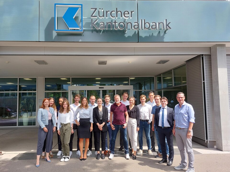 Gruppenbild der Summer Internship Teilnehmer