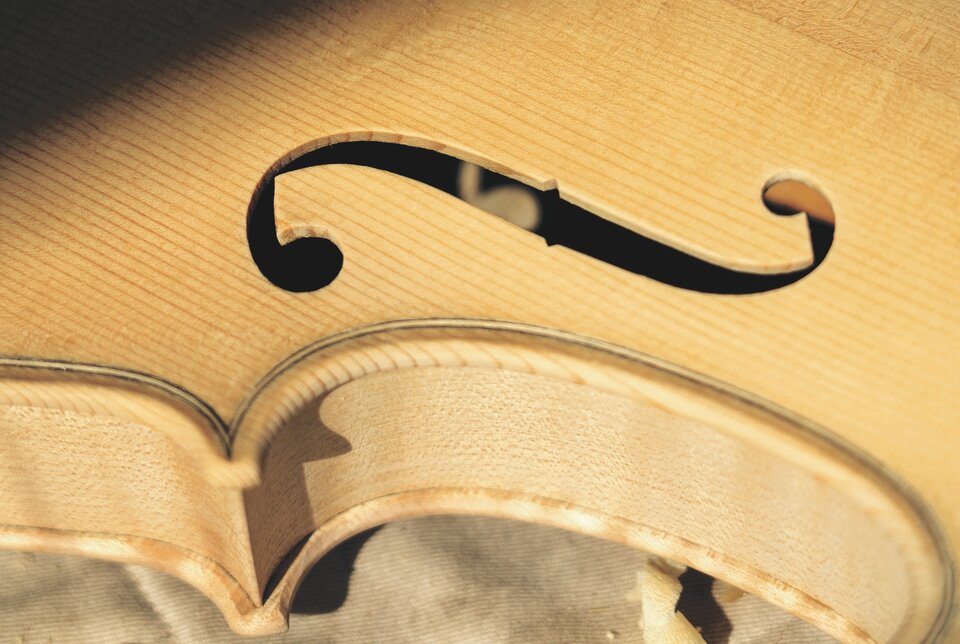 Geigenbau: Geige im Rohbau