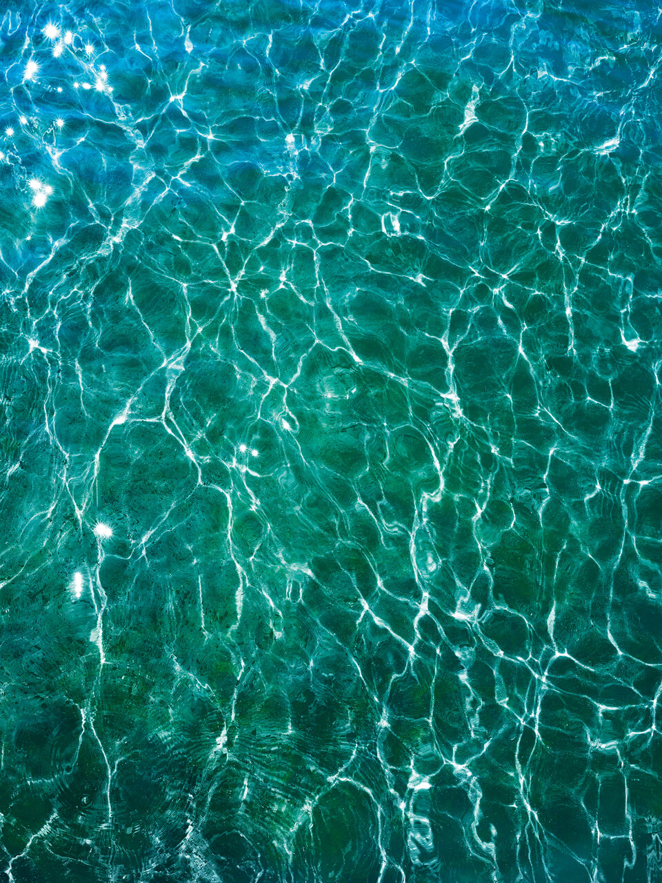 Wasseroberfläche des Zürichsees