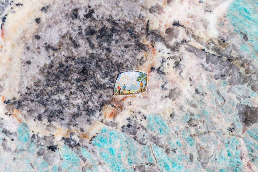 Mario Sala, Monument 09, 2019, diverse Steinplatten, Öl auf Papier, Epoxyd / Ausschnitt ca. 8 x 9mm „Sumatra im Norden Rügens“. Abbildung mit freundlicher Genehmigung von Mario Sala